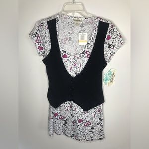 NWT vest attached tee S